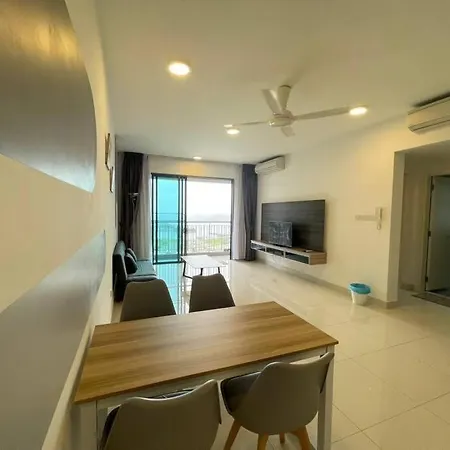 Teega Suites Seaview By Vdo Homestay Nusajaya  Exterior photo