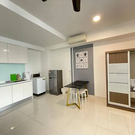 Teega Suites Seaview By Vdo Homestay Nusajaya  Exterior photo