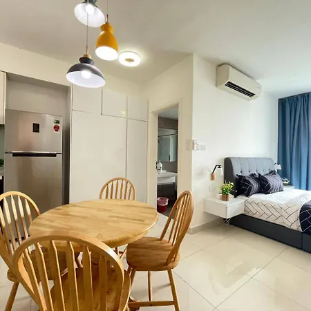 Teega Suites Seaview By Vdo Homestay Nusajaya  Exterior photo