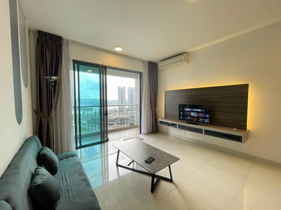 Teega Seaview By Vdo * Nusajaya (Iskandar Puteri)
